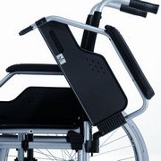Odklopné postranice invalidního vozíku Budget 9.050